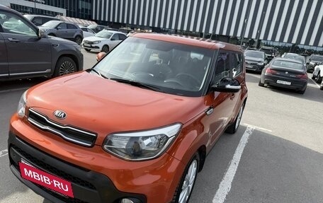 KIA Soul II рестайлинг, 2018 год, 1 200 000 рублей, 3 фотография