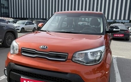 KIA Soul II рестайлинг, 2018 год, 1 200 000 рублей, 2 фотография