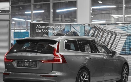 Volvo V60 II, 2020 год, 2 599 000 рублей, 6 фотография