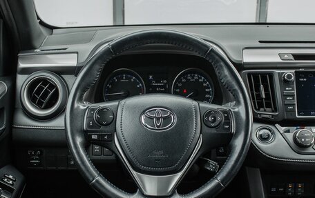 Toyota RAV4, 2017 год, 2 700 000 рублей, 14 фотография