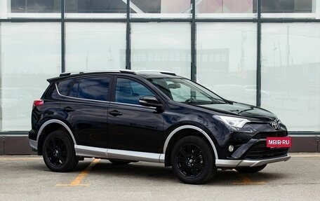 Toyota RAV4, 2017 год, 2 700 000 рублей, 5 фотография
