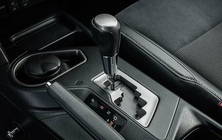 Toyota RAV4, 2017 год, 2 700 000 рублей, 19 фотография