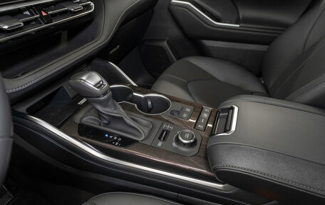 Toyota Highlander, 2026 год, 5 375 000 рублей, 20 фотография