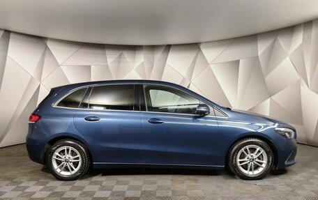 Mercedes-Benz B-Класс, 2020 год, 1 995 000 рублей, 6 фотография