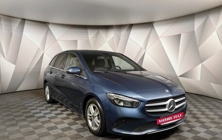 Mercedes-Benz B-Класс, 2020 год, 1 995 000 рублей, 3 фотография