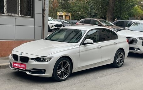 BMW 3 серия, 2013 год, 1 600 000 рублей, 1 фотография