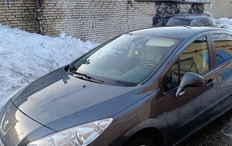 Peugeot 408 I рестайлинг, 2013 год, 575 000 рублей, 1 фотография