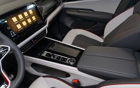 Volkswagen Teramont I, 2026 год, 5 640 000 рублей, 17 фотография