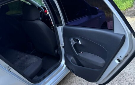 Volkswagen Polo VI (EU Market), 2011 год, 680 000 рублей, 15 фотография