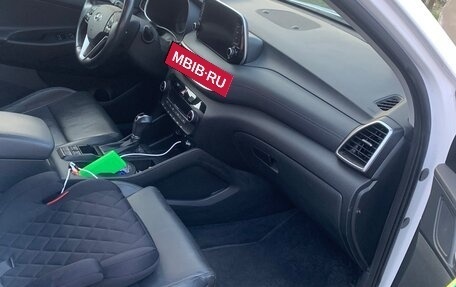 Hyundai Tucson III, 2018 год, 2 300 000 рублей, 2 фотография