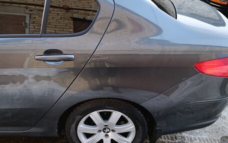 Peugeot 408 I рестайлинг, 2013 год, 575 000 рублей, 4 фотография