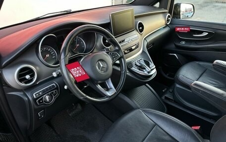 Mercedes-Benz V-Класс, 2018 год, 4 190 000 рублей, 7 фотография