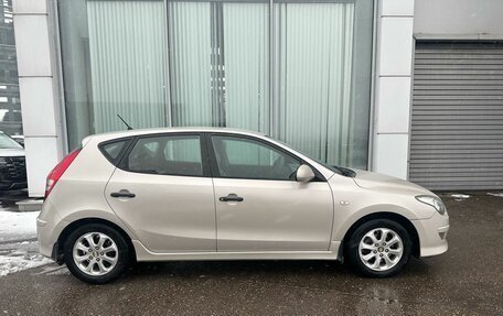 Hyundai i30 I, 2010 год, 770 000 рублей, 4 фотография