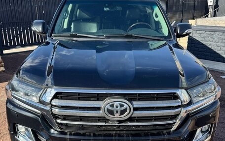 Toyota Land Cruiser 200, 2013 год, 3 950 000 рублей, 1 фотография