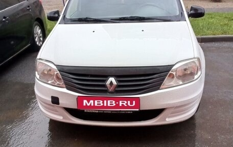 Renault Logan I, 2013 год, 420 000 рублей, 2 фотография