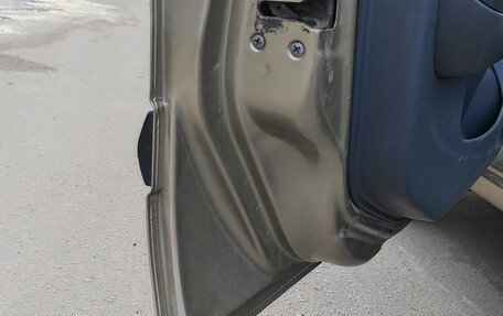 Nissan Almera, 2004 год, 370 000 рублей, 13 фотография