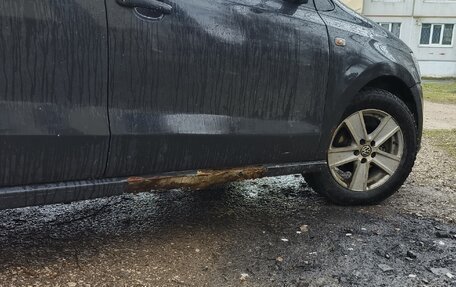 Volkswagen Polo VI (EU Market), 2011 год, 350 000 рублей, 5 фотография