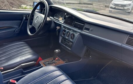 Mercedes-Benz 190 (W201), 1985 год, 550 000 рублей, 7 фотография
