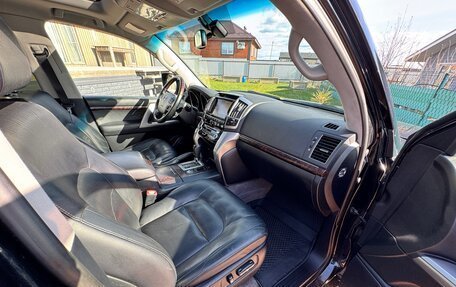 Toyota Land Cruiser 200, 2013 год, 3 950 000 рублей, 7 фотография