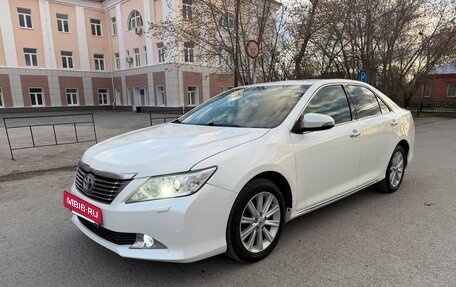 Toyota Camry, 2014 год, 1 785 000 рублей, 2 фотография
