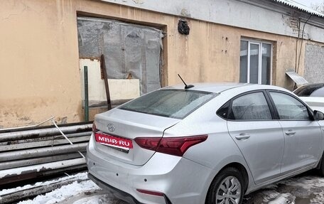 Hyundai Solaris II рестайлинг, 2019 год, 1 100 000 рублей, 3 фотография