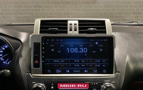 Toyota Land Cruiser Prado 150 рестайлинг 2, 2015 год, 3 700 000 рублей, 12 фотография