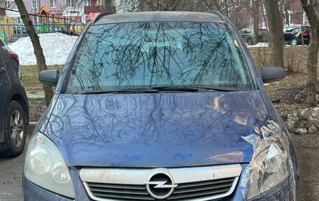 Opel Zafira B, 2007 год, 400 000 рублей, 3 фотография