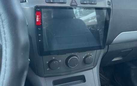 Opel Zafira B, 2007 год, 400 000 рублей, 10 фотография