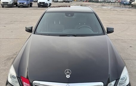 Mercedes-Benz E-Класс, 2011 год, 2 150 000 рублей, 3 фотография