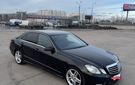 Mercedes-Benz E-Класс, 2011 год, 2 150 000 рублей, 2 фотография