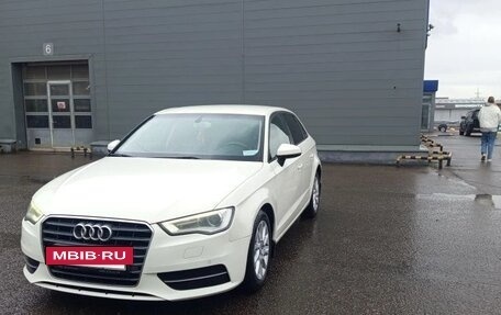 Audi A3, 2015 год, 1 350 000 рублей, 5 фотография