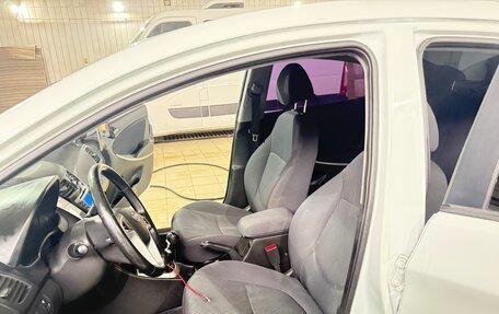 Hyundai Solaris II рестайлинг, 2011 год, 880 000 рублей, 8 фотография