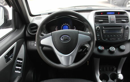 Lifan X60 I рестайлинг, 2013 год, 437 000 рублей, 16 фотография