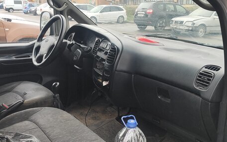 Hyundai H200 I, 1999 год, 240 000 рублей, 6 фотография