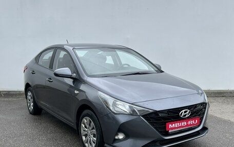 Hyundai Solaris II рестайлинг, 2021 год, 1 650 000 рублей, 3 фотография