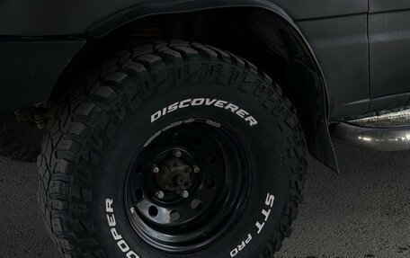 Toyota Land Cruiser 100 рестайлинг 2, 2004 год, 2 290 000 рублей, 6 фотография