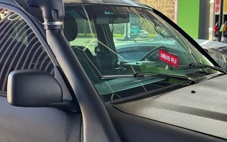 Toyota Land Cruiser 100 рестайлинг 2, 2004 год, 2 290 000 рублей, 5 фотография