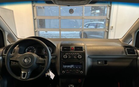 Volkswagen Touran III, 2012 год, 816 000 рублей, 9 фотография
