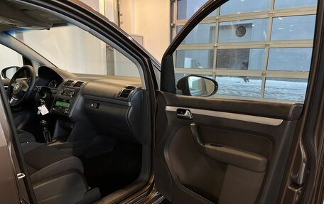 Volkswagen Touran III, 2012 год, 816 000 рублей, 26 фотография