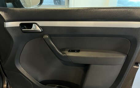 Volkswagen Touran III, 2012 год, 816 000 рублей, 27 фотография