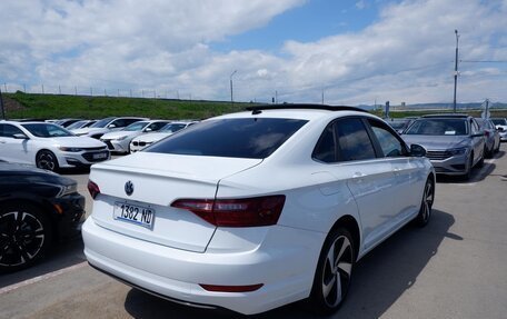 Volkswagen Jetta VII, 2021 год, 1 990 000 рублей, 3 фотография