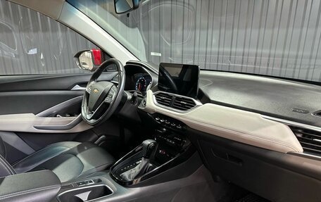 Chevrolet Captiva, 2022 год, 1 999 900 рублей, 9 фотография