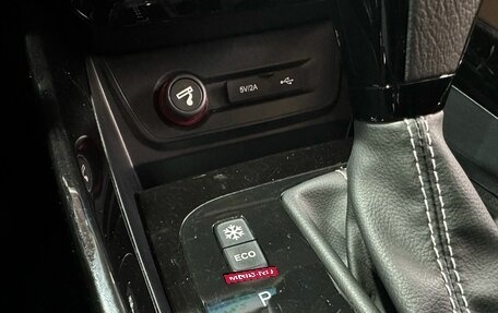 Chevrolet Captiva, 2022 год, 1 999 900 рублей, 12 фотография