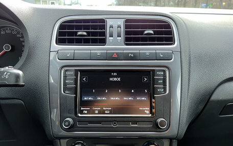 Volkswagen Polo VI (EU Market), 2018 год, 1 200 000 рублей, 19 фотография