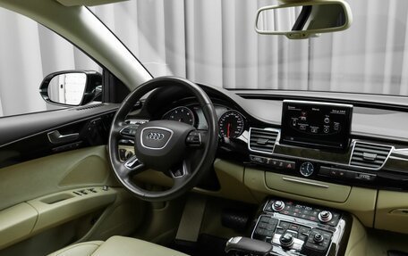 Audi A8, 2013 год, 2 490 000 рублей, 7 фотография