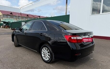 Toyota Camry, 2012 год, 1 615 000 рублей, 2 фотография