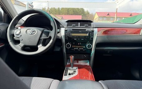 Toyota Camry, 2012 год, 1 615 000 рублей, 8 фотография