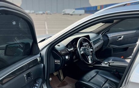 Mercedes-Benz E-Класс, 2009 год, 1 100 000 рублей, 2 фотография