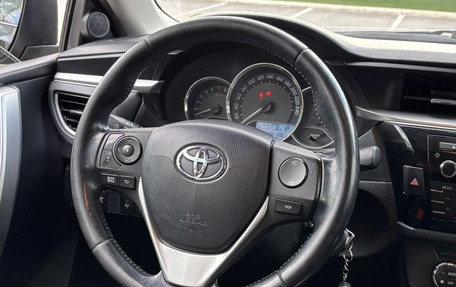 Toyota Corolla, 2013 год, 1 085 000 рублей, 10 фотография