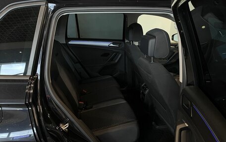 Volkswagen Tiguan II, 2022 год, 2 540 000 рублей, 17 фотография